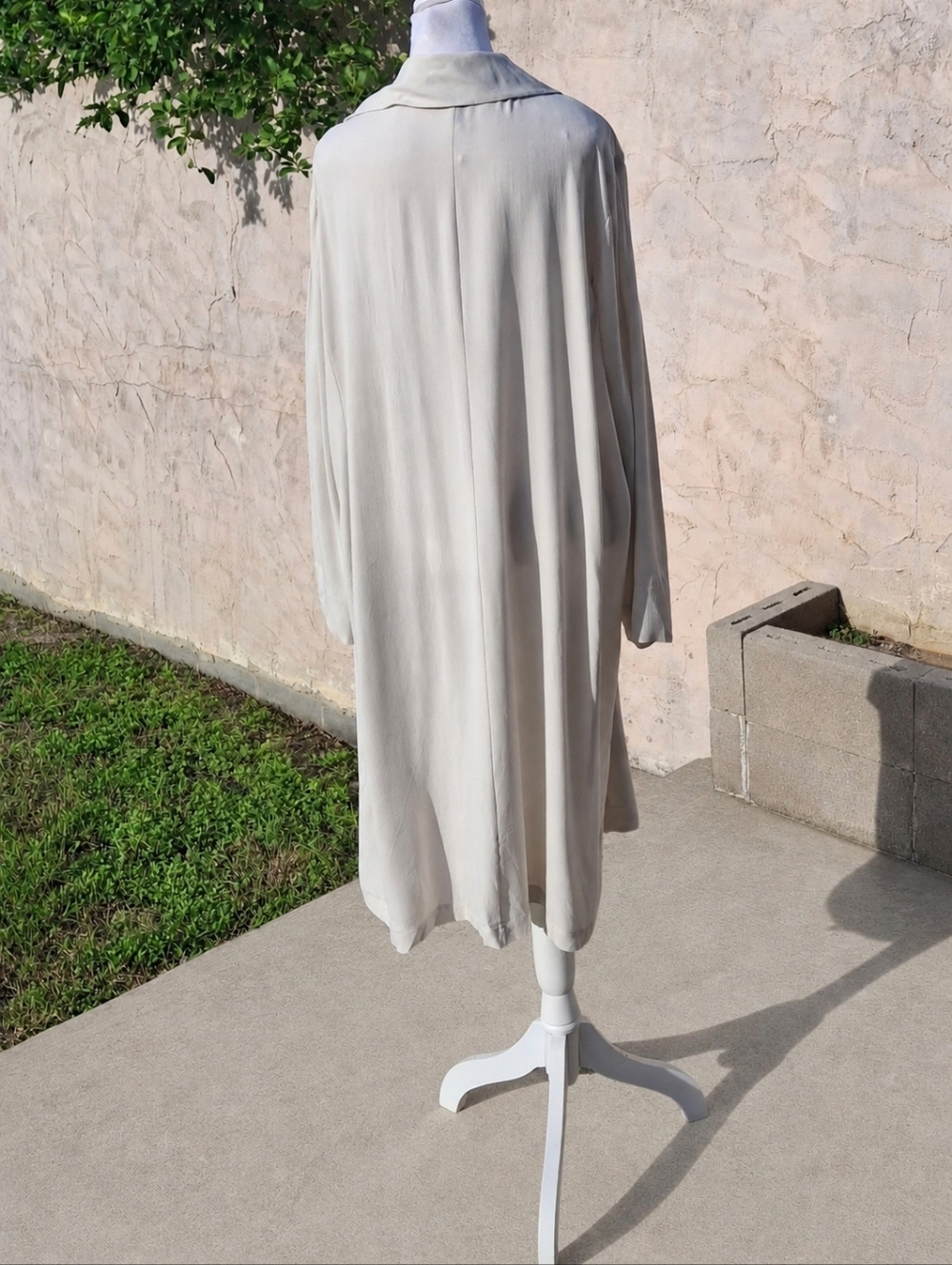 Eileen Fisher 100% Silk Neutral Open-Front Long Duster Topper Women Size X-Large - Picture 11 of 16
